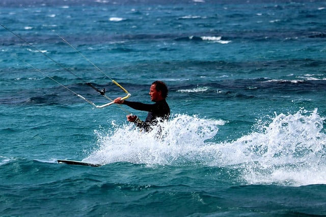 Kitesurfing eventyr på Amager: Lær at surfe med vinden i København